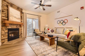 5569 Bear Hollow Hideaway! condo